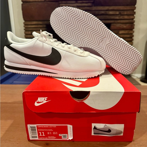 Nike Cortez Basic Leather “White Black” / Sz. 11 / DS (New) - Picture 1 of 5